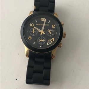 Black and gold Michael Kors watch!